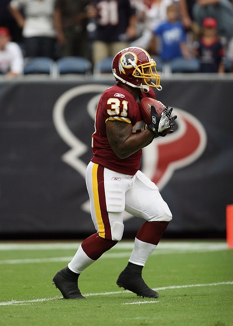 吴艳妮刷新个人纪录展现实力 世界赛场首次跻身半决赛.